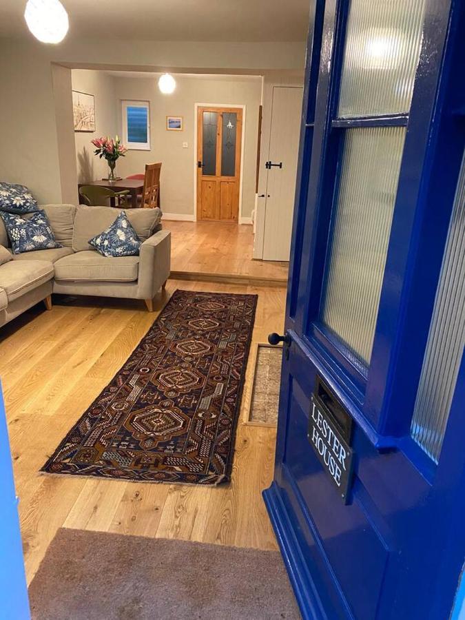 Cosy Beach House Steps From The Sea كرومر المظهر الخارجي الصورة